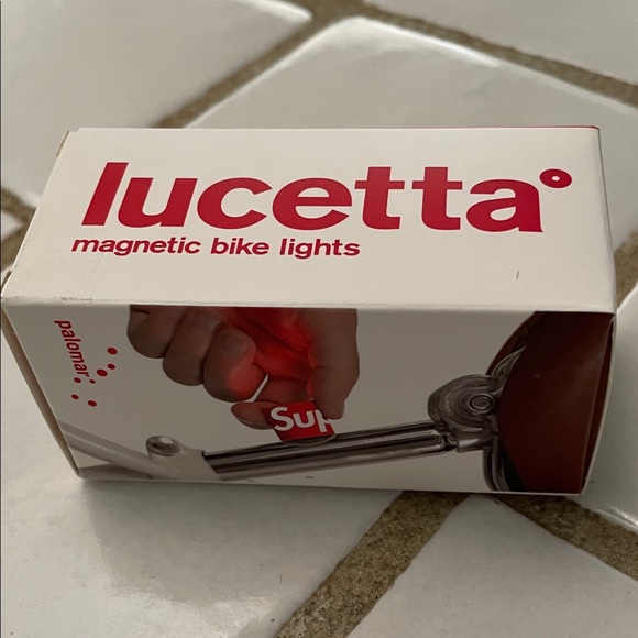 Supreme Lucetta Red Magnetic Bike Lights NIB - Picture 1 of 7